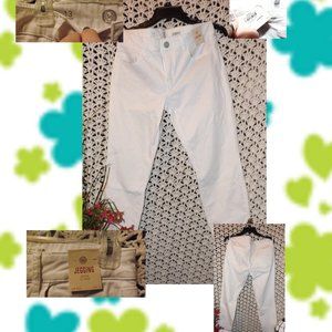 NWT White S.O. Jeggings Size 13 Jr.